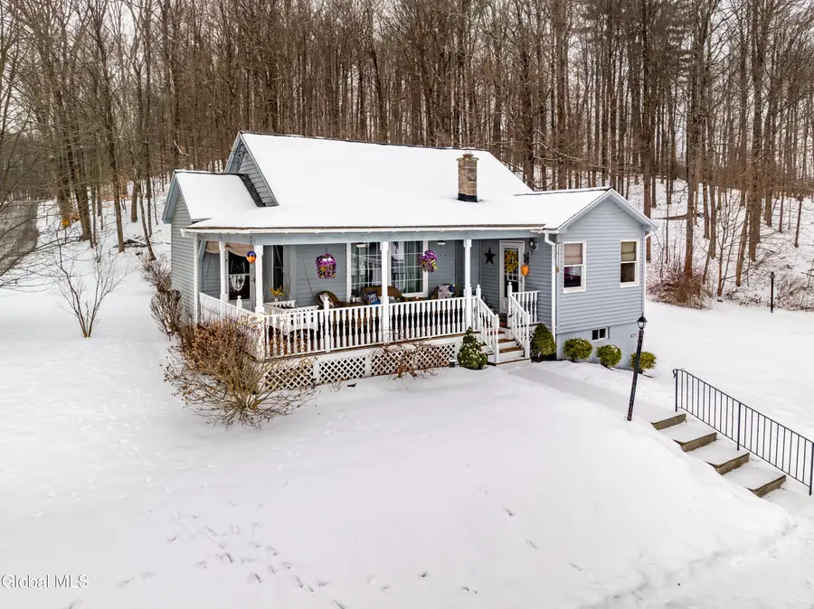 561 Herrington Road, Pittstown, NY 12094 - Image #3