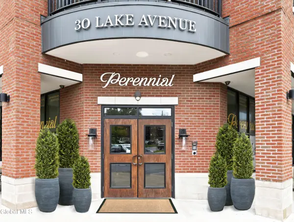 30 Lake Avenue #Unit 306, Saratoga Springs, NY 12866