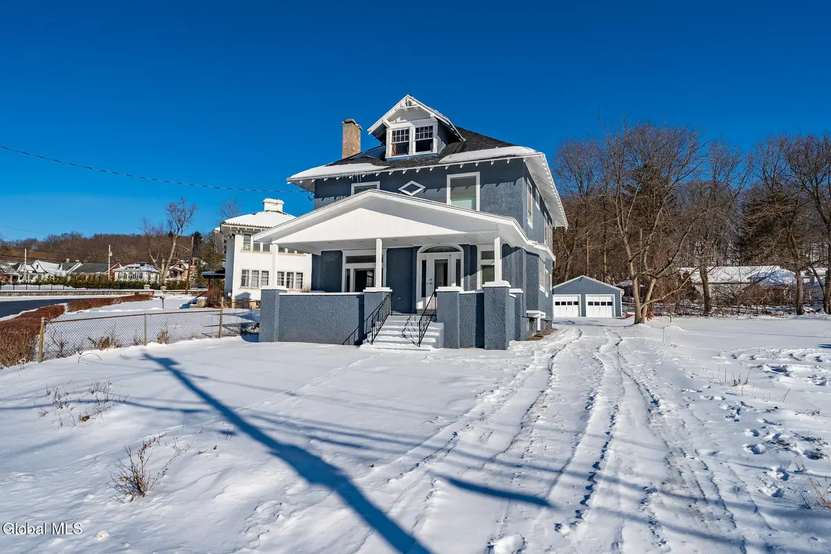 195 Guy Park Avenue, Amsterdam, NY 12010 - Image #1