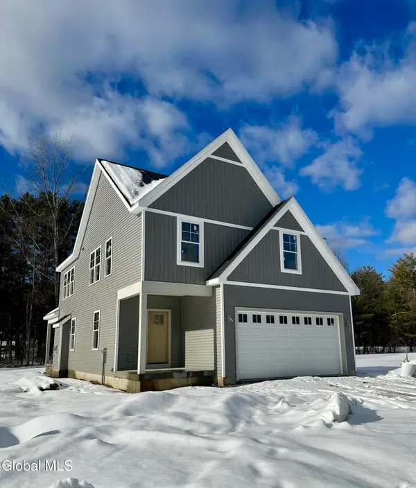 8 Indigo Way, Wilton, NY 12831