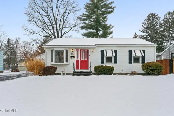 10 Mildred Lane, Colonie, NY 12110