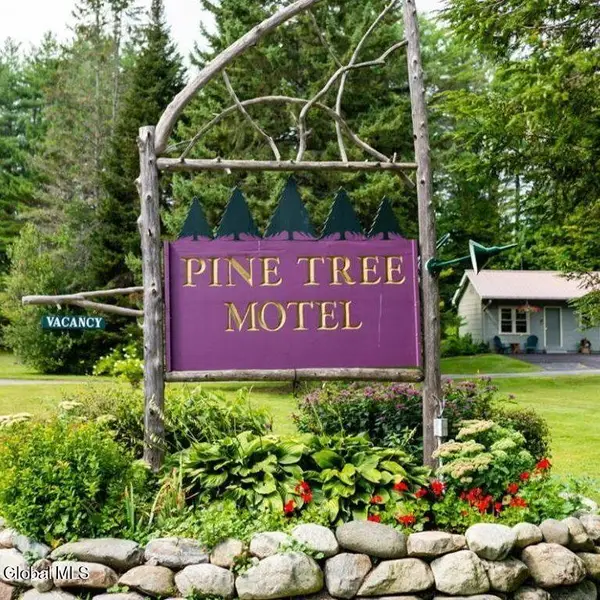 5537 State Route 8, Chester, NY 12817