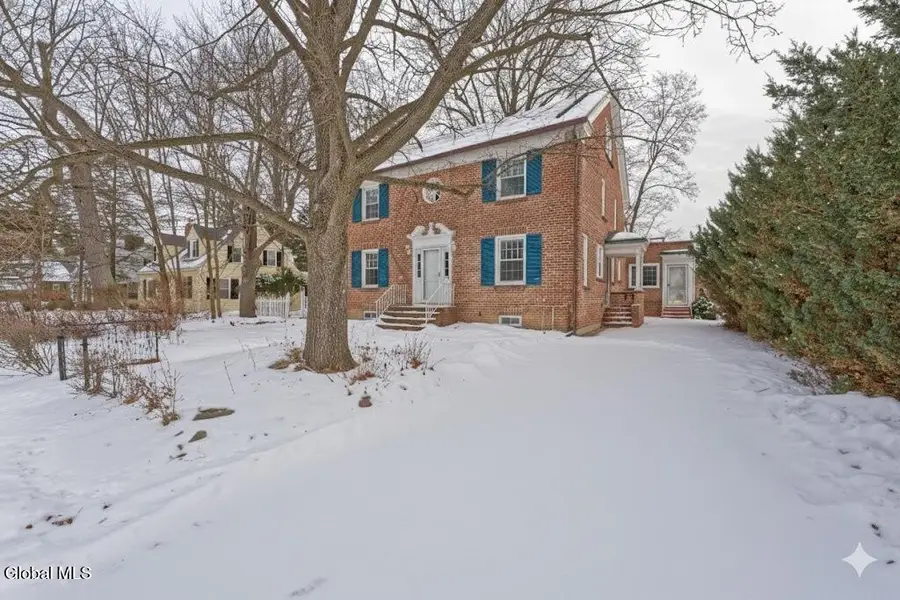 3 Groesbeck Place, Bethlehem, NY 12054 - Image #2