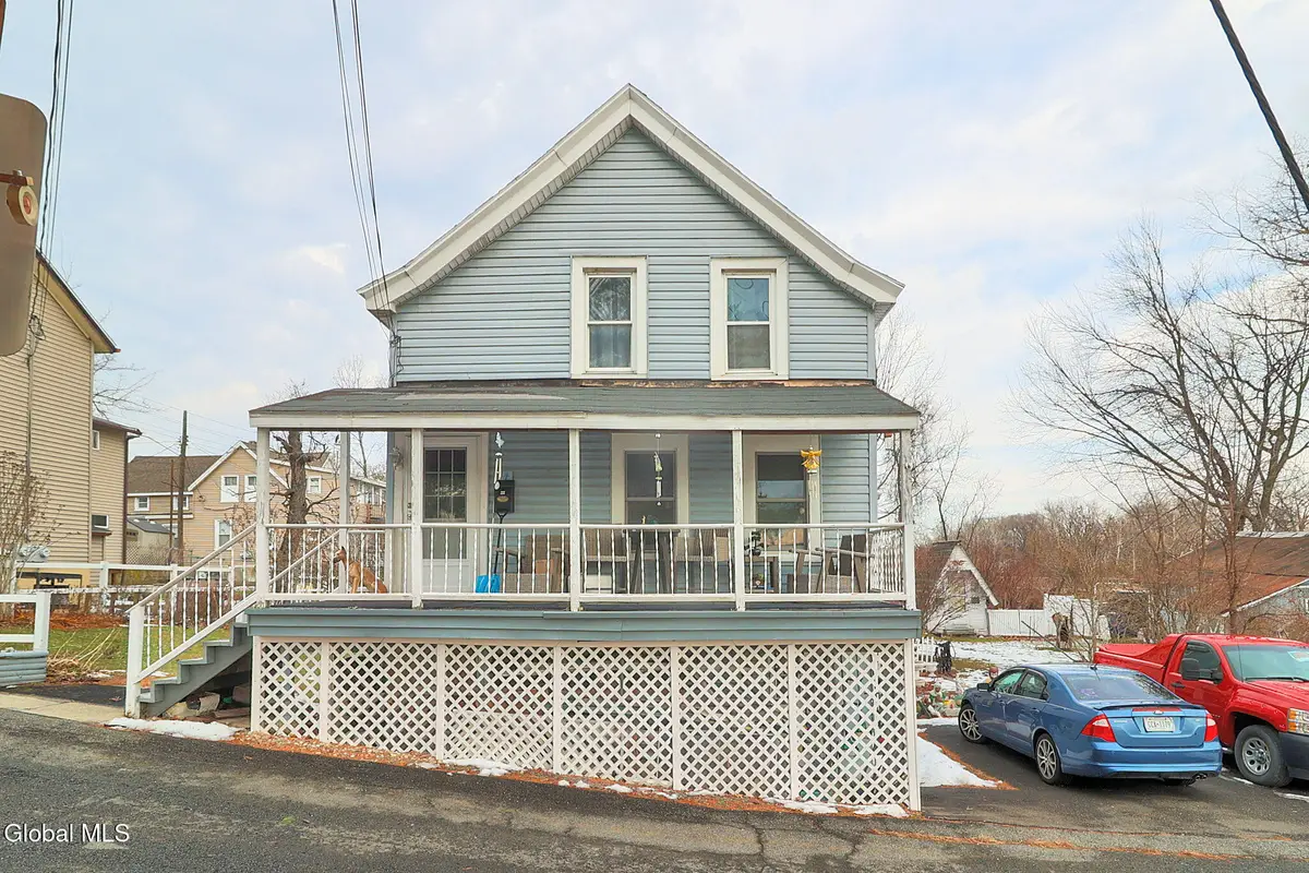 5 Cedar Street, Cohoes, NY 12047 - Image #1
