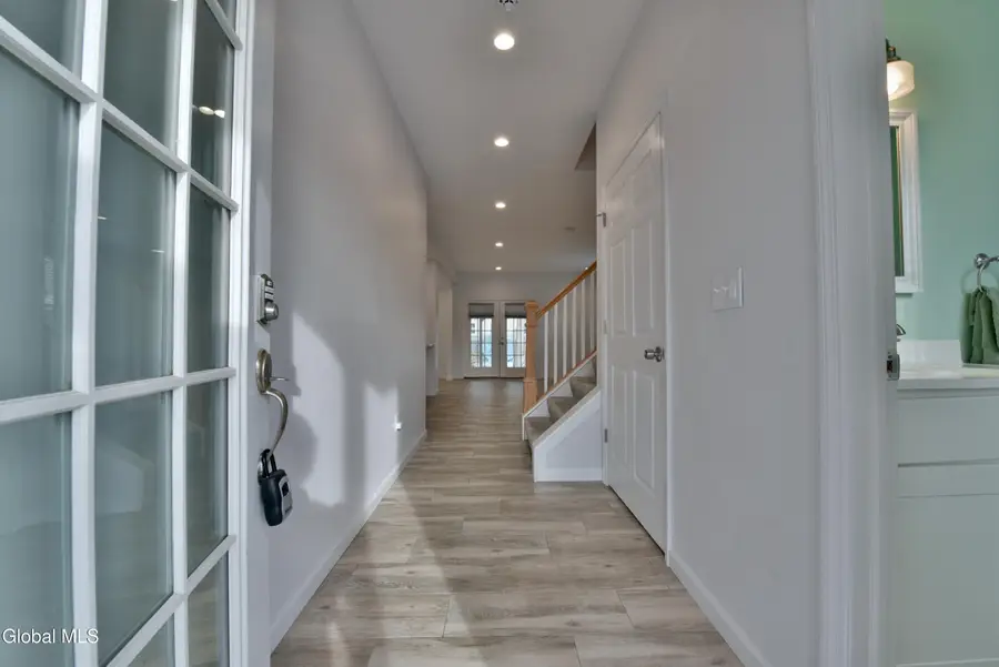 74 Green Island Avenue, Latham, NY 12110 - Image #3