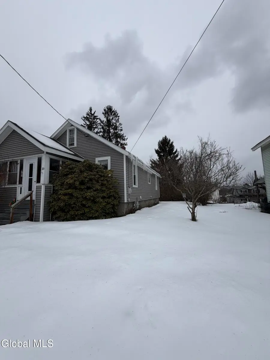 23 Clyde Street, Gloversville, NY 12078 - Image #2