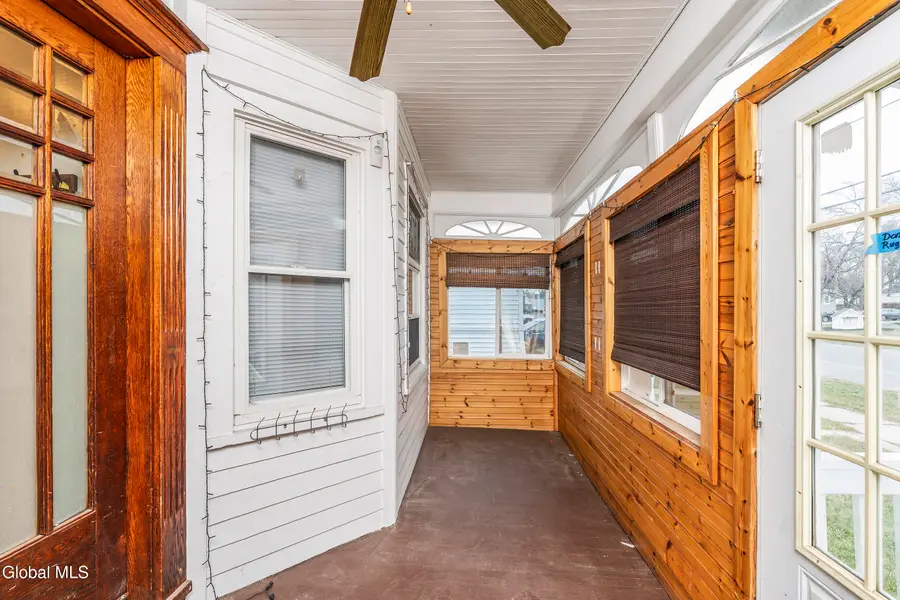 969 Vischer Avenue, Rotterdam, NY 12306 - Image #2