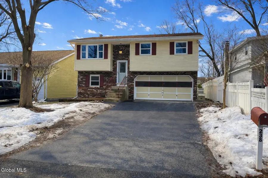 238 Ward Avenue, Schenectady, NY 12304 - Image #2