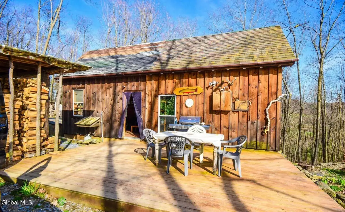 277 Breese Hollow Road, Hoosick Falls, NY 12090 - Image #1