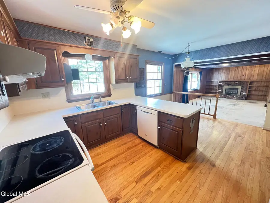 4 Sandstone Drive, Burnt Hills, NY 12027 - Image #2