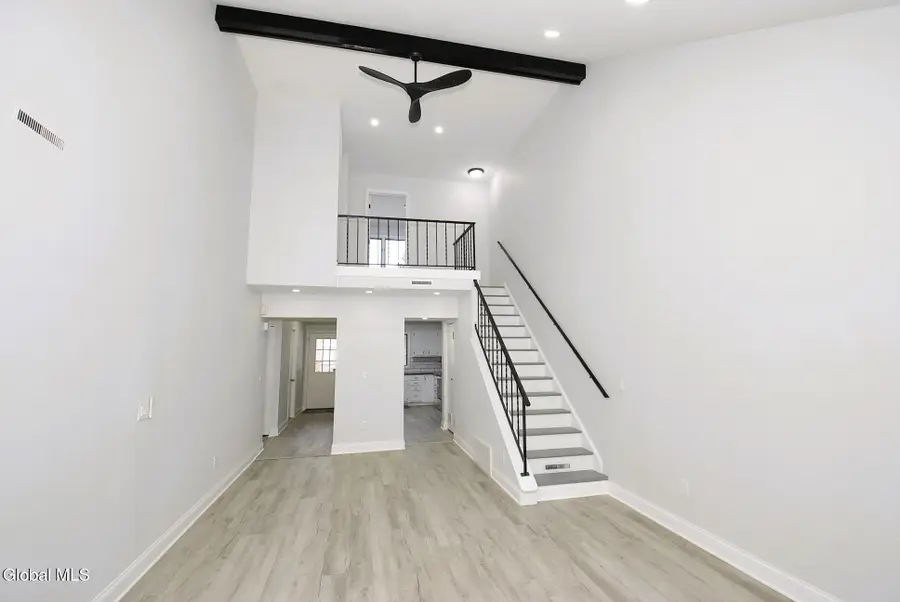 38 Commonwealth Drive, Bethlehem, NY 12077 - Image #3