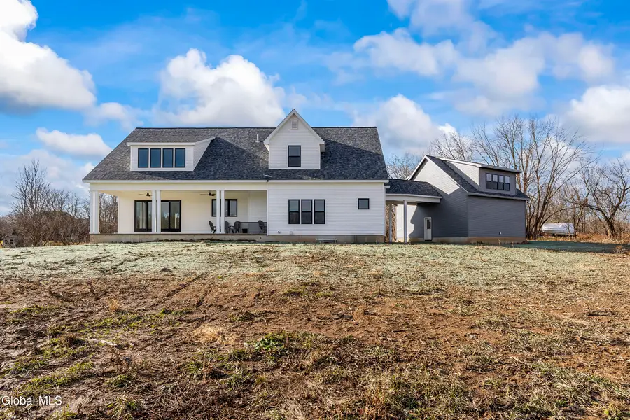 811 Walden's Pond Road, Westmere, NY 12203 - Image #2