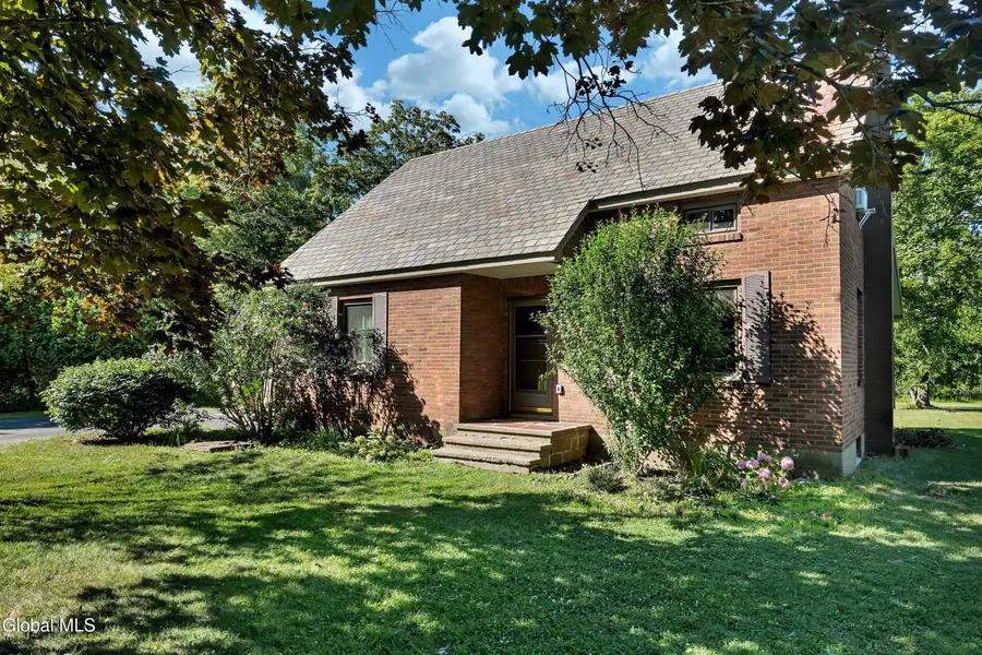 318 Ridge Road, Glenville, NY 12302 - Image #2