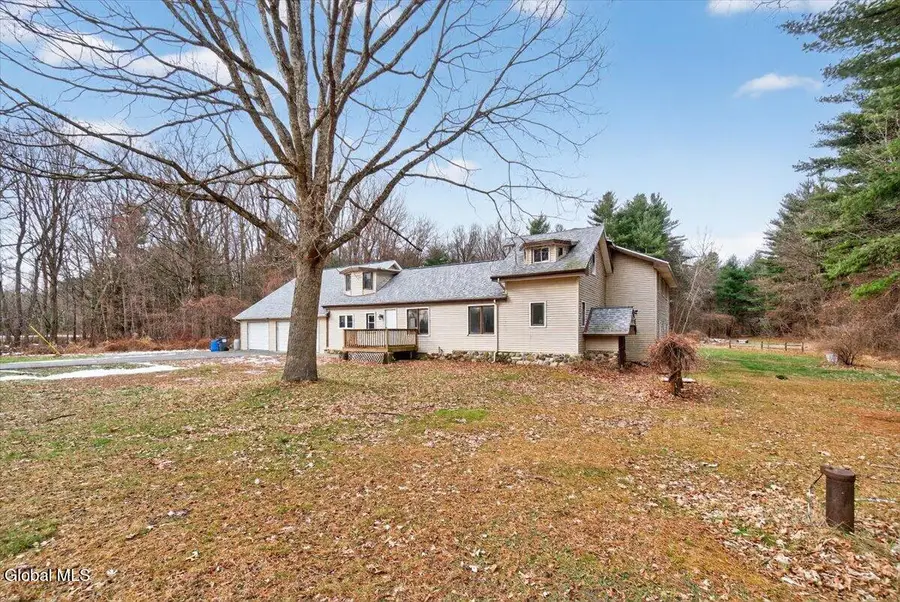 1001 Verbeck Avenue, Easton, NY 12154 - Image #2