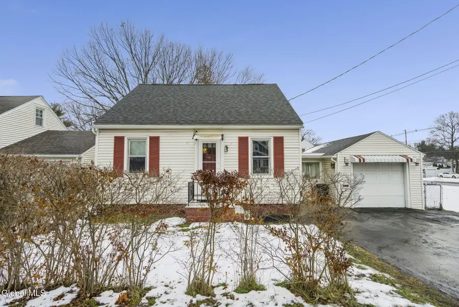 1468 Helderberg Ave Avenue, Rotterdam, NY 12306 - Image #3