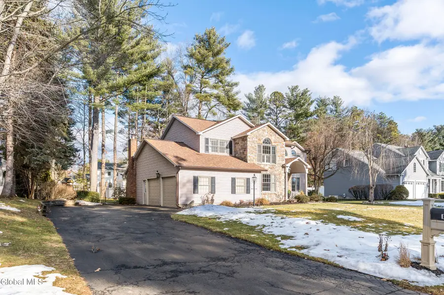 1014 Dibella Drive, Schenectady, NY 12303 - Image #2