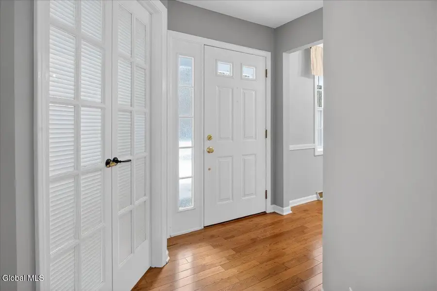 12 Kara Lane, Clifton Park, NY 12065 - Image #3