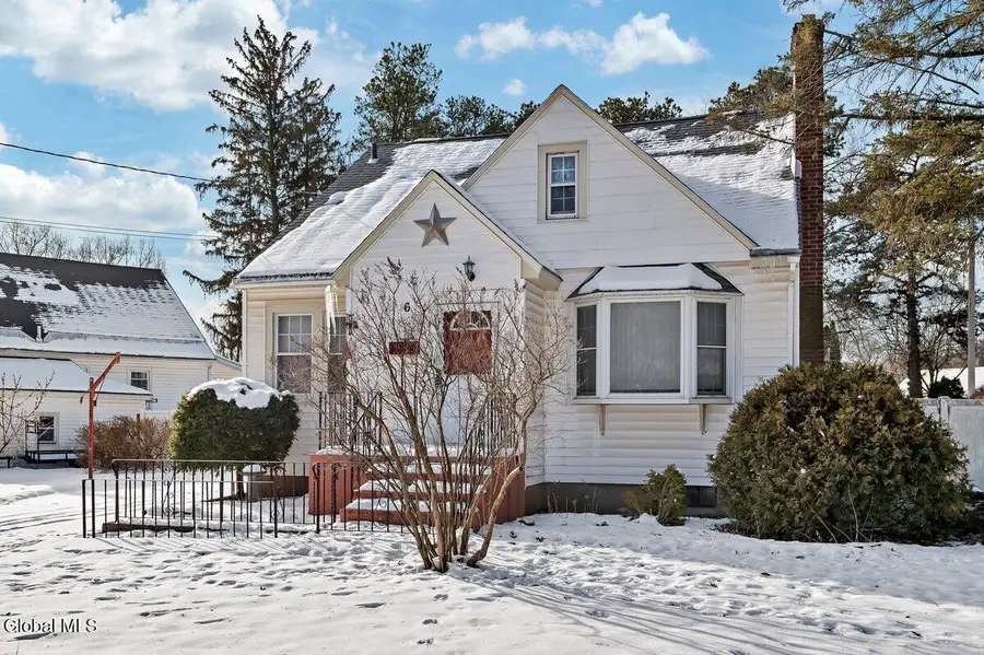 6 Mayflower Drive, Schenectady, NY 12306 - Image #2