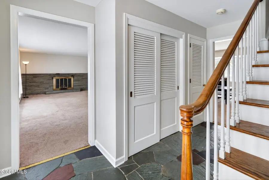 18 Shady Lane, Guilderland, NY 12203 - Image #3