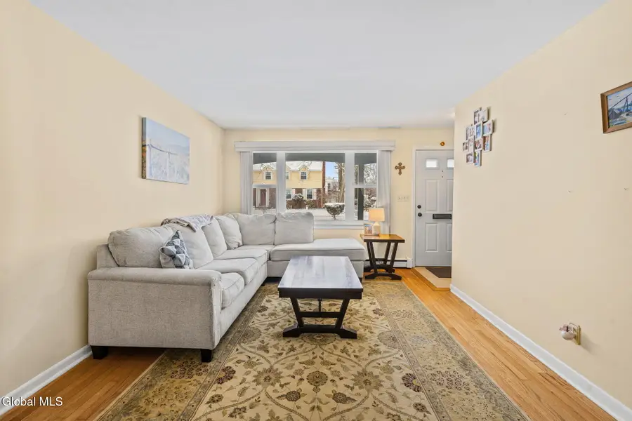 21 Brookman Avenue, Bethlehem, NY 12054 - Image #3