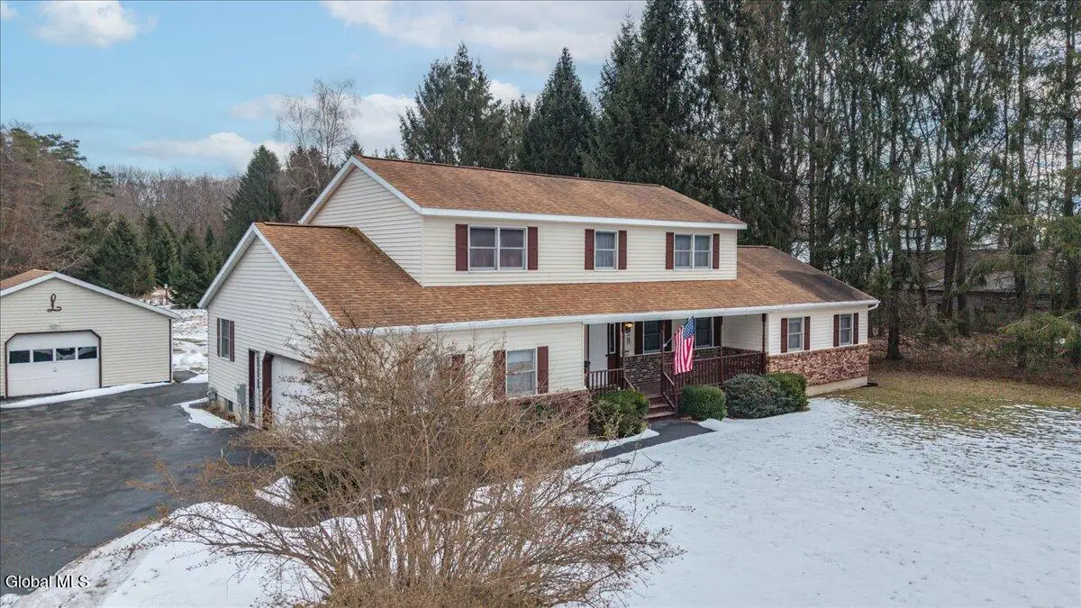 877 Main Street, Clifton Park, NY 12065 - Image #1