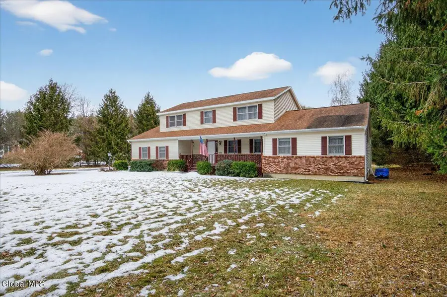 877 Main Street, Clifton Park, NY 12065 - Image #3