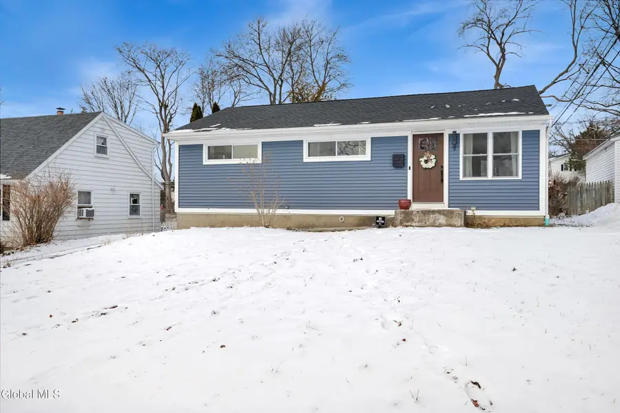 9 Nelson Avenue, Colonie Town, NY 12110 - Image #3