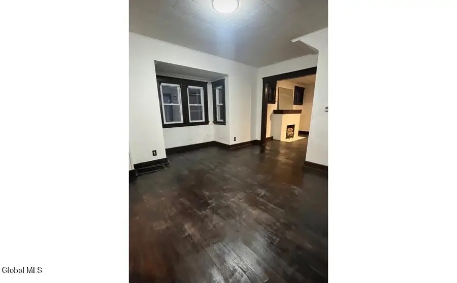 23 Woodrow Court, Troy, NY 12180 - Image #2