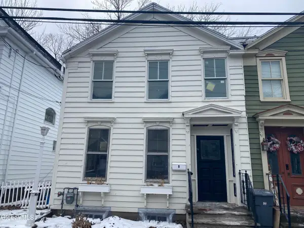 9 N College Street, Schenectady, NY 12305