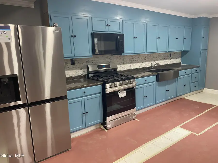 9 N College Street, Schenectady, NY 12305 - #2