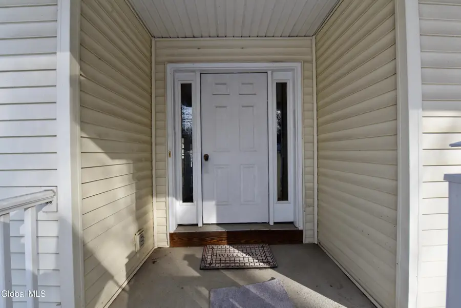 13 Rosemary Drive, North Greenbush, NY 12180 - Image #3