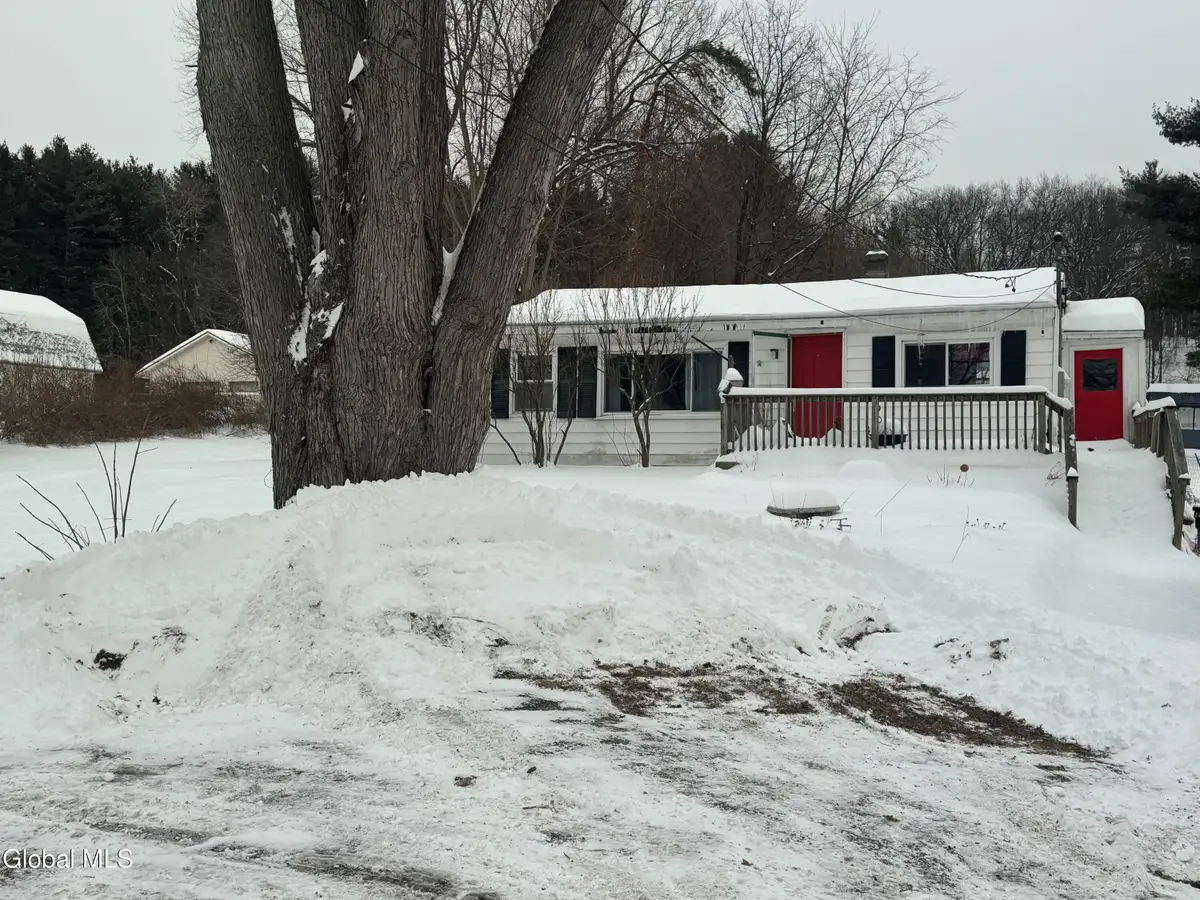 2438 Brookview Road, Schodack, NY 12033 - Image #1