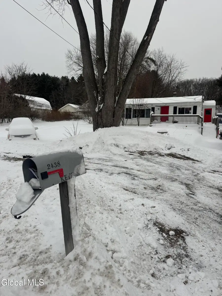 2438 Brookview Road, Schodack, NY 12033 - Image #3