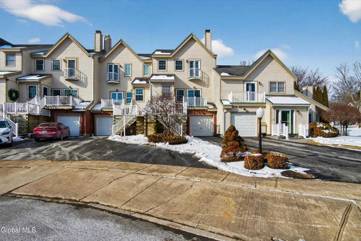 3 Beach Court, Saratoga Springs, NY 12866 - Image #1