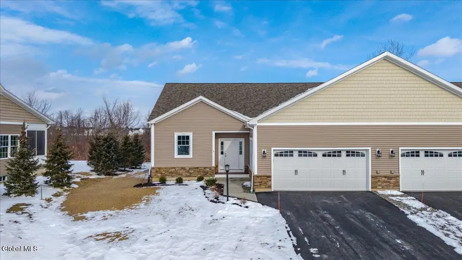 3 Elena Court, West Islip, NY 12118 - Image #3