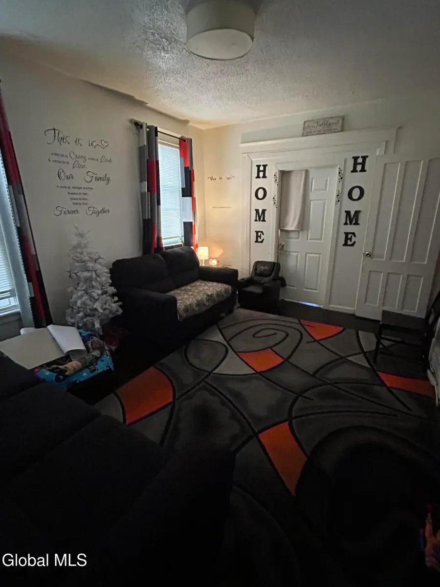 59 Dana Avenue, Albany, NY 12208 - Image #2