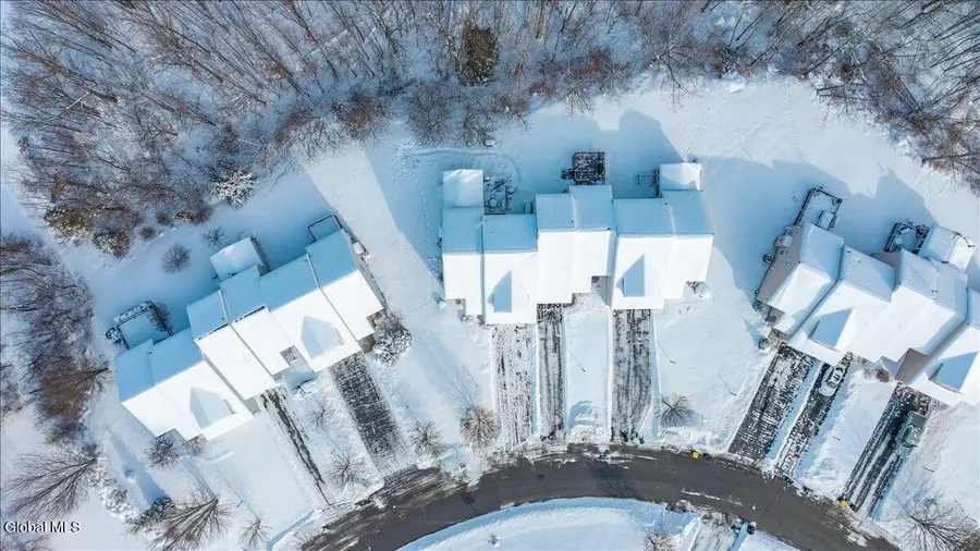 11A Fairway Drive, Halfmoon, NY 12118 - Image #2