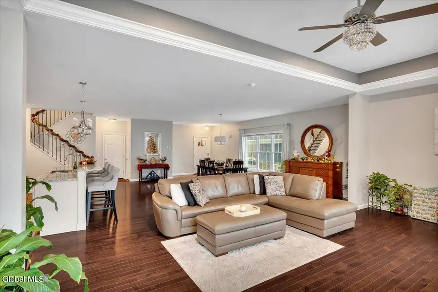 40 Stacey Way, Troy, NY 12180 - Image #3