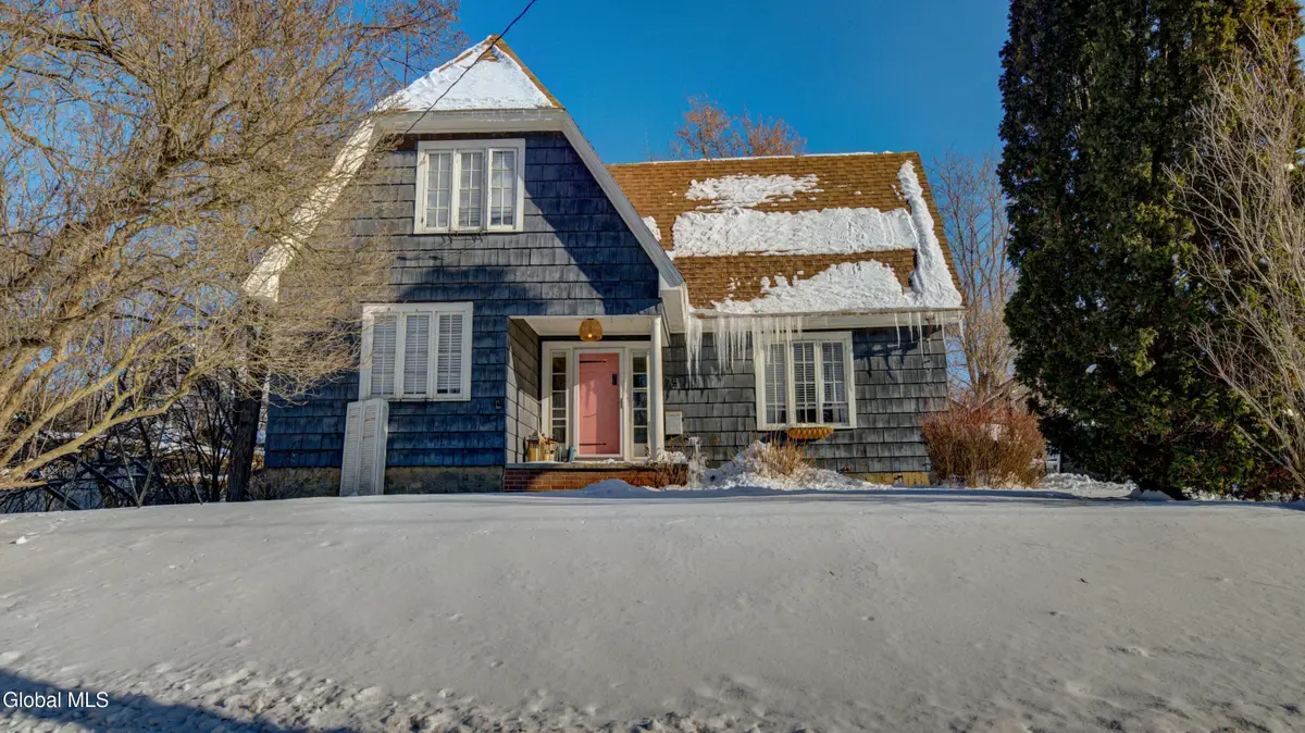 375 W Main Street, Amsterdam, NY 12010 - #1