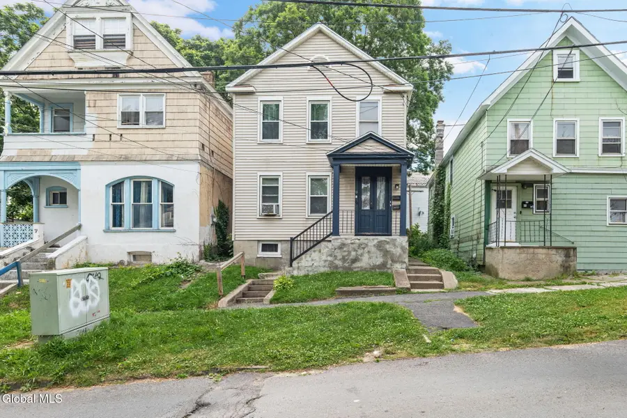 9 Jackson Place, Schenectady, NY 12308 - Image #2