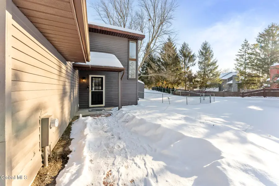 36 Eton Drive, Slingerlands, NY 12159 - #3