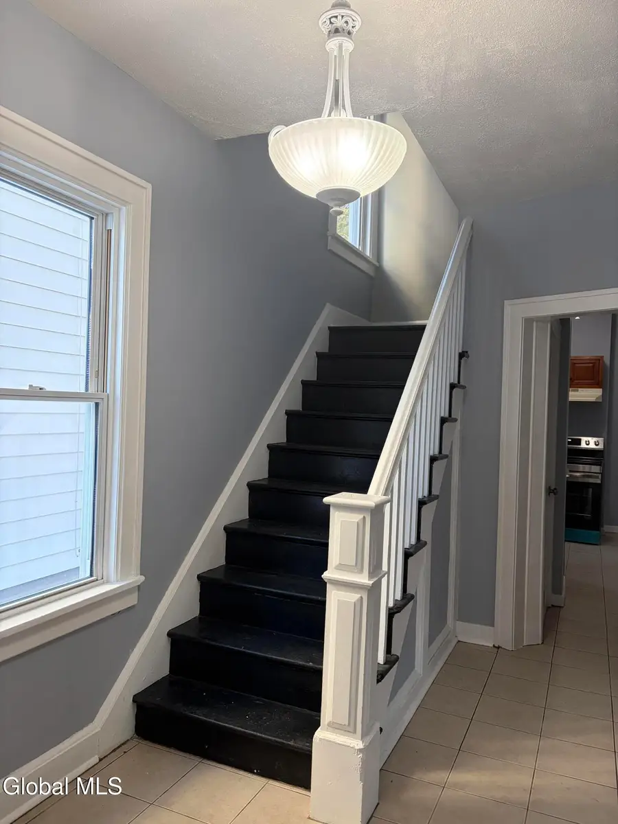 17 Winthrop Avenue, Albany, NY 12203 - #2