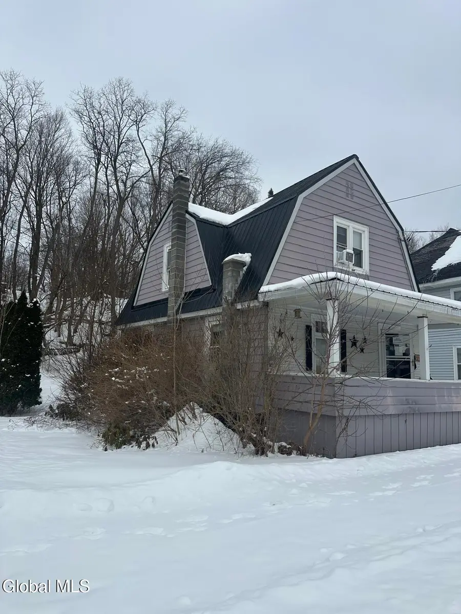 37 Howard Avenue, Malone, NY 12953 - Image #2