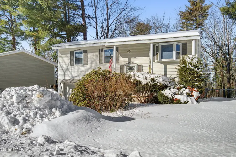 44 Curt Boulevard, Saratoga Springs, NY 12866 - #2