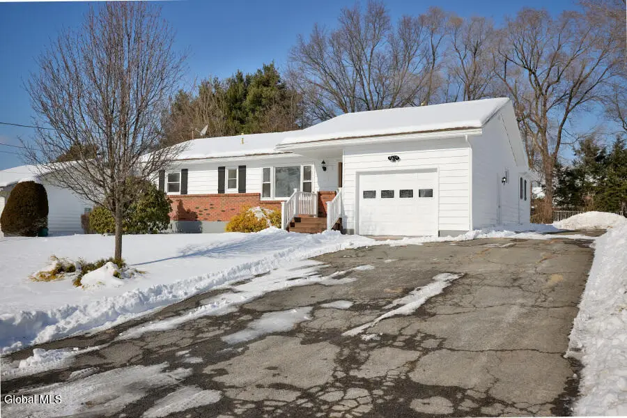 22 Verdi Boulevard, Latham, NY 12110 - #2