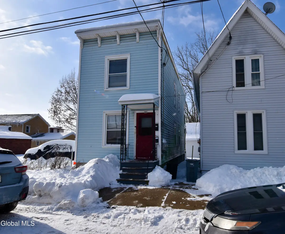 4 1/2 Hibbard Street, Amsterdam, NY 12010 - #1