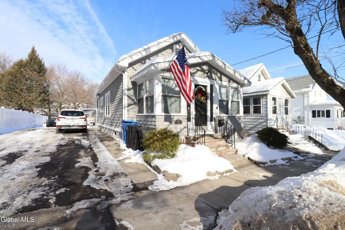 30 Tremont Street, Albany, NY 12205 - #1