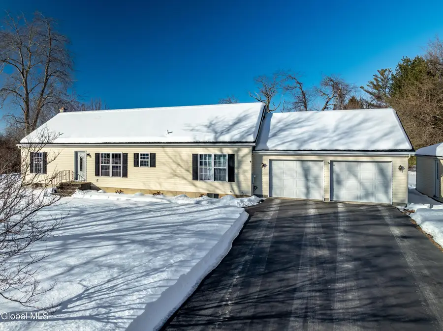 38 Orchard Grove Lane, Claverack Red Mills, NY 12534 - #2