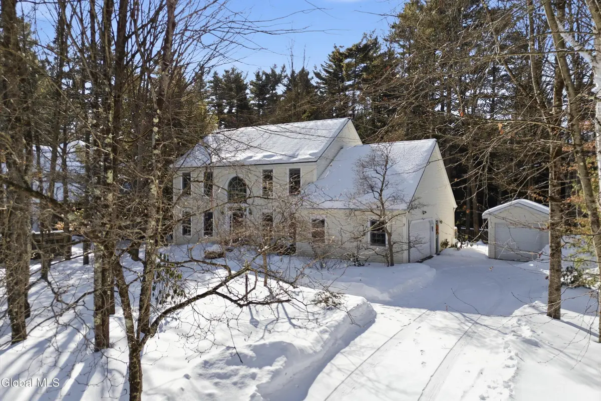 7 Bluebird Court, Saratoga Springs, NY 12866 - #1