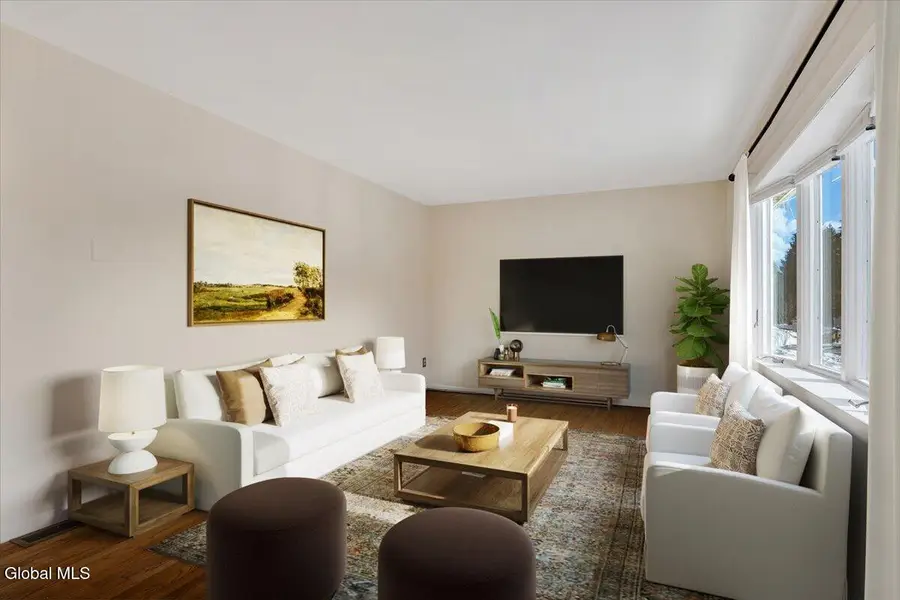 27 Lois Court, Colonie, NY 12205 - #2